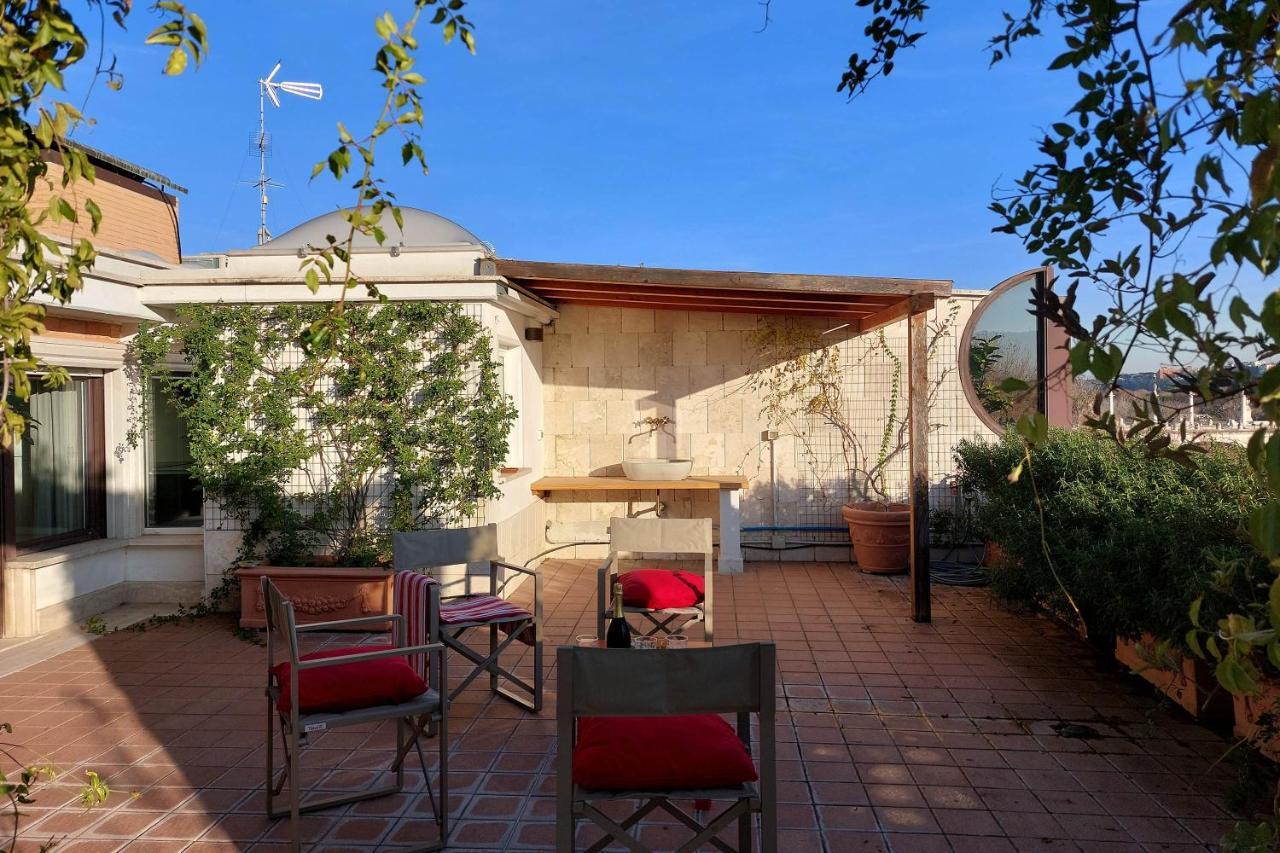 Beautiful Loft In Ponte Milvio With Terrace Leilighet Roma Eksteriør bilde